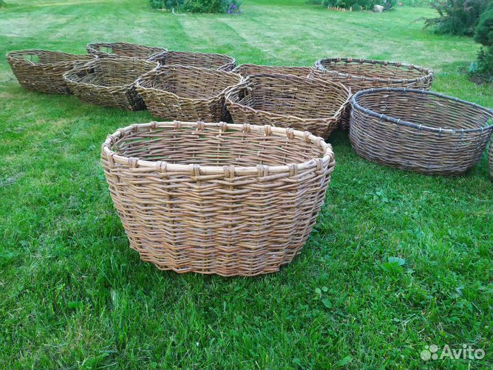 Корзина плетеная большая
