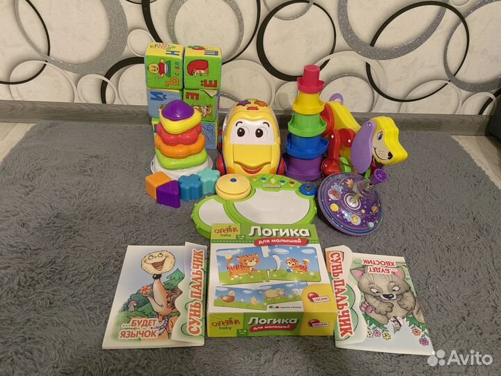 Развивающие игрушки пакетом