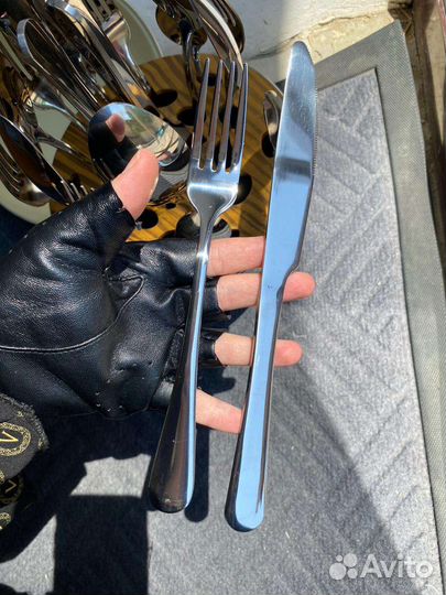 Набор вилок и ложек