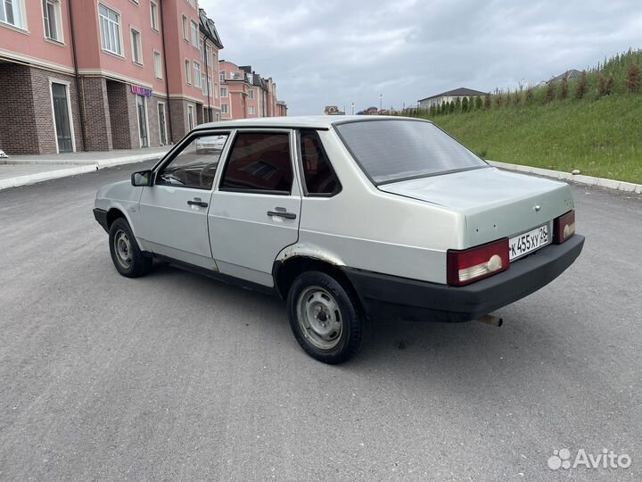 Капот на ваз 21099