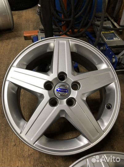 Диски R16 Volvo C30 S40 Original Оригинал 1шт