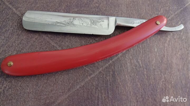 Опасная бритва «Гравюра» зтв