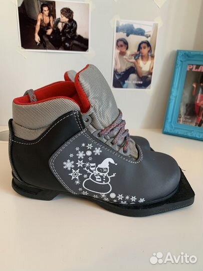 Лыжные ботинки