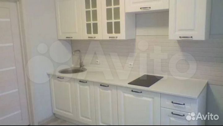 2-к. квартира, 50 м², 4/17 эт.