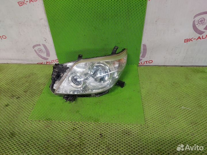 Передняя левая фара Toyota Land Cruiser Prado 150