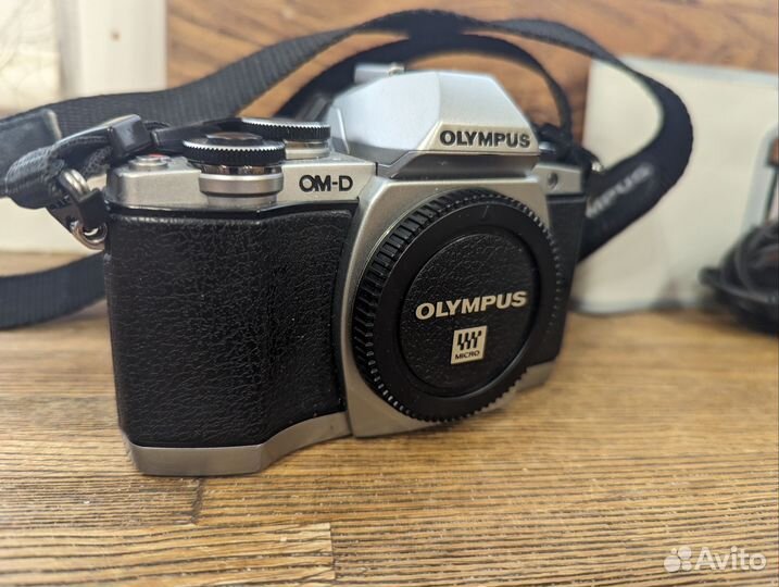 Olympus om-d e m10, Panasonic DMC-GF5KA и комплект