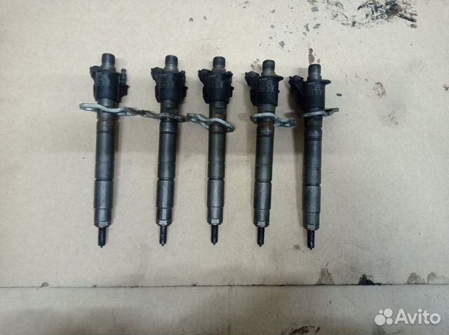 Форсунка топливная D5204T3 T2 Вольво XC70 XC60