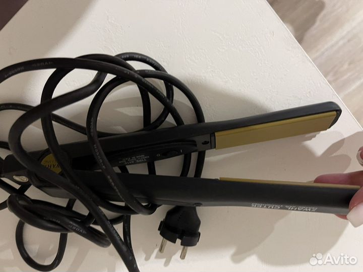Выпрямитель для волос