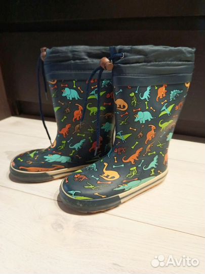 Резиновые сапоги