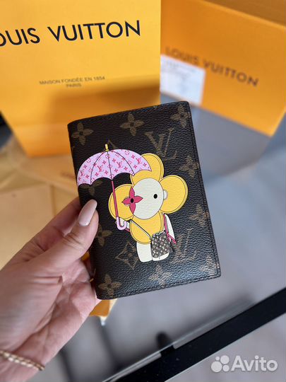 Обложка louis vuitton