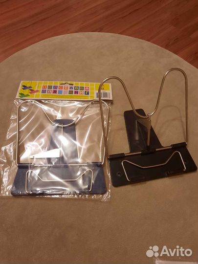 Подставка для книг, новая