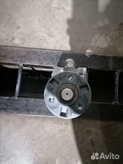 Насос гур на BMW X6 e71