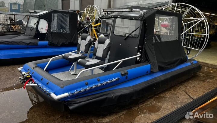 Аэролодка Бриз с двумя доп сиденьями