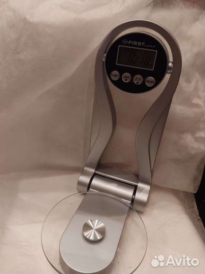 Весы First
