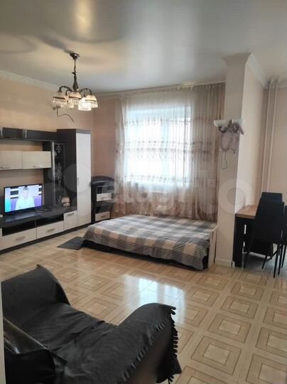 1-к. квартира, 42 м², 8/9 эт.