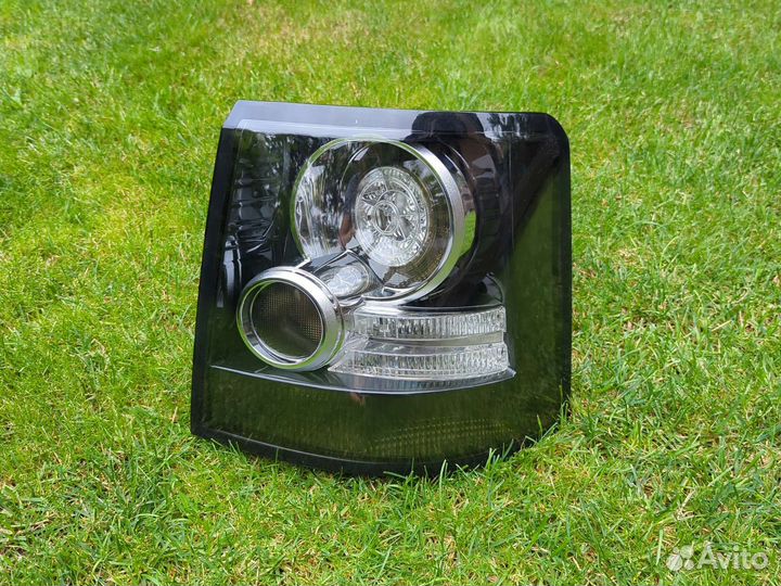 Задний фонарь Range Rover Sport L320 тонированный