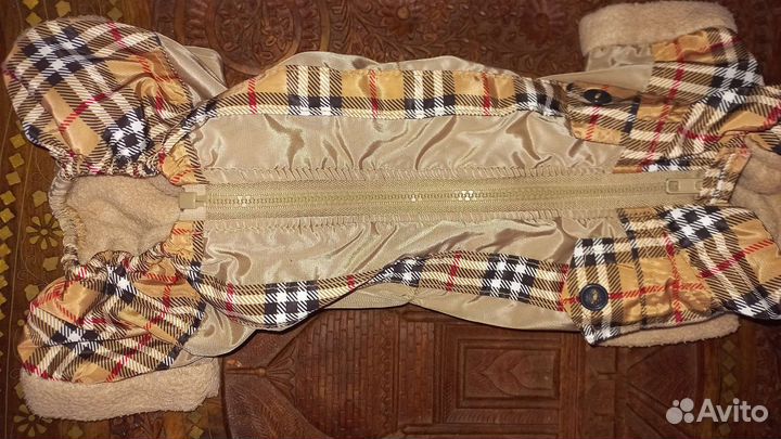 Комбинезон для маленькой собаки