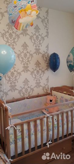Детская кроватка с маятником и ящиком, бу