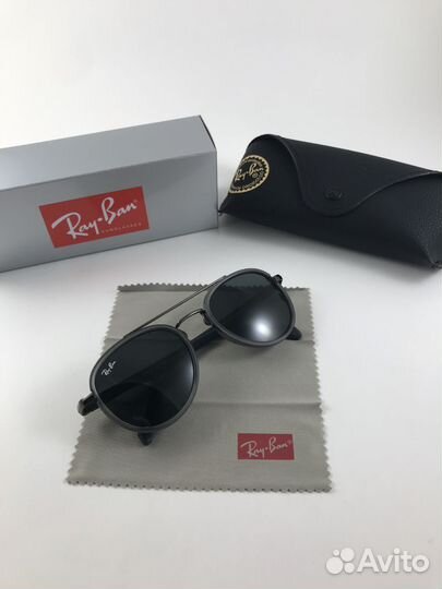 Солнцезащитные очки Ray Ban aviator