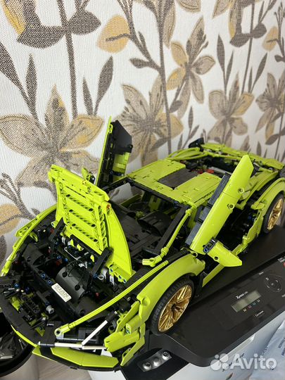 Lego technic 42115 lamborghini sian