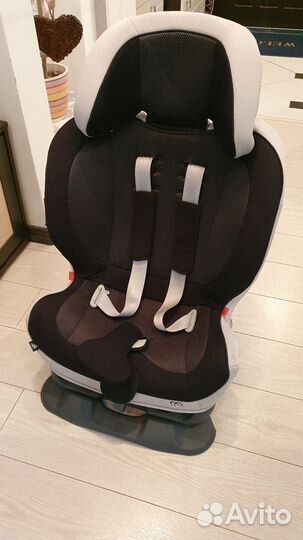 Детское автокресло Ailbebe Carmate Swing Moon