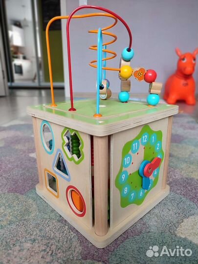 Развивающие игрушки