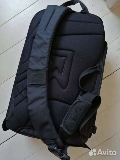 Фоторюкзак Lowepro