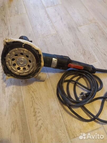 Шлифмашинка по бетону