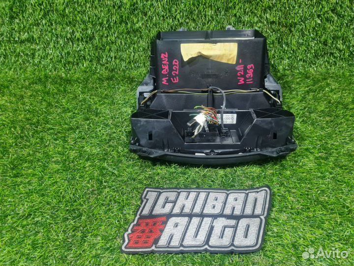 Блок управления климат-контролем Mercedes-Benz