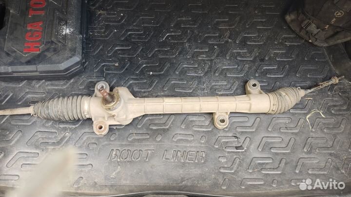 Рулевая рейка и тормозные диски на Тойота Королла