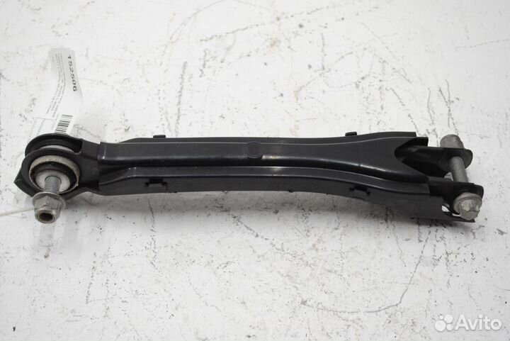 Тяга задней подвески Mercedes C W205 2013
