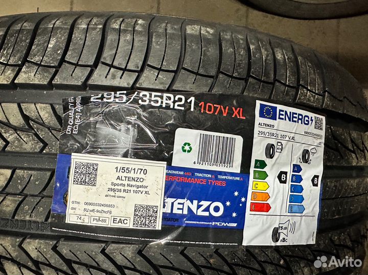 Altenzo Sports Navigator 295/35 R21