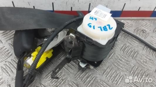 Ремень безопасности с пиропатроном сиденья передне