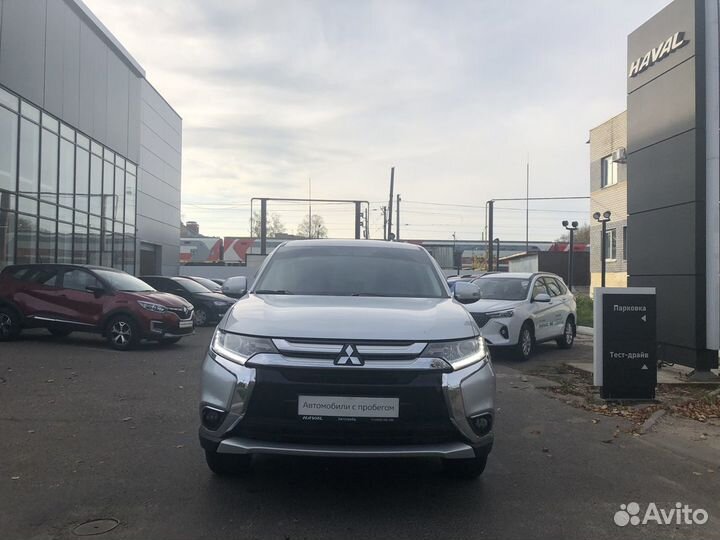 Mitsubishi Outlander 2.0 CVT, 2015, 184 000 км