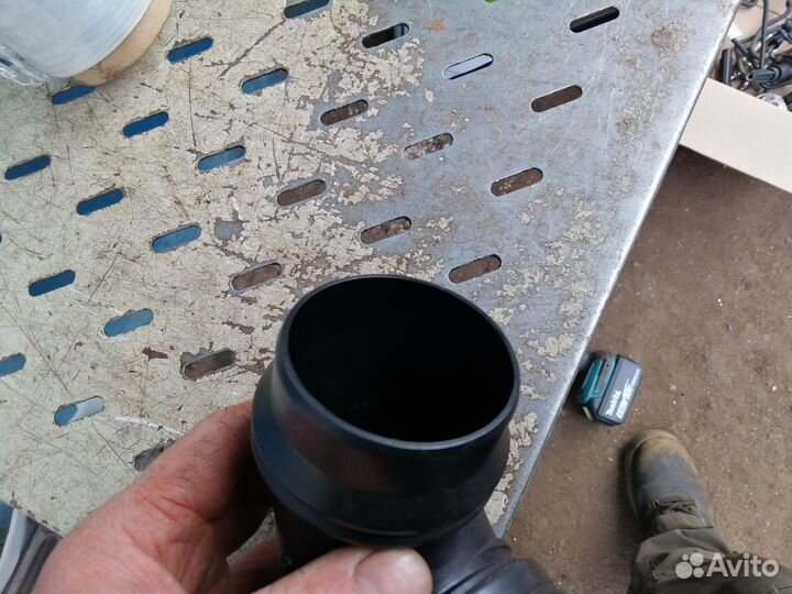 Патрубок впускного коллектора PT204 Jaguar LR