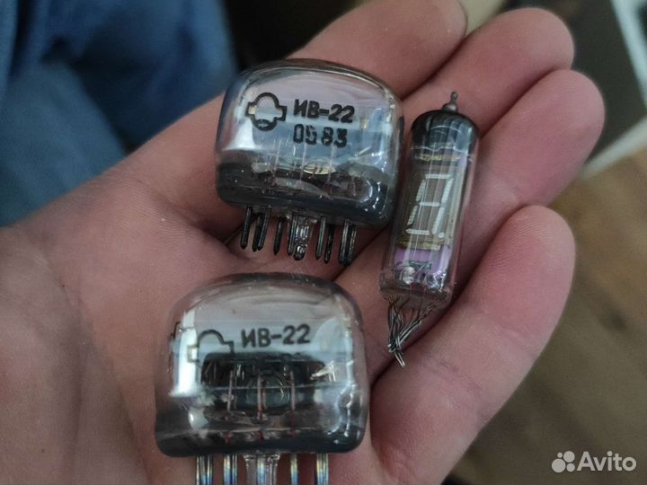 Газоразрядные лампы ин-14,ив-12