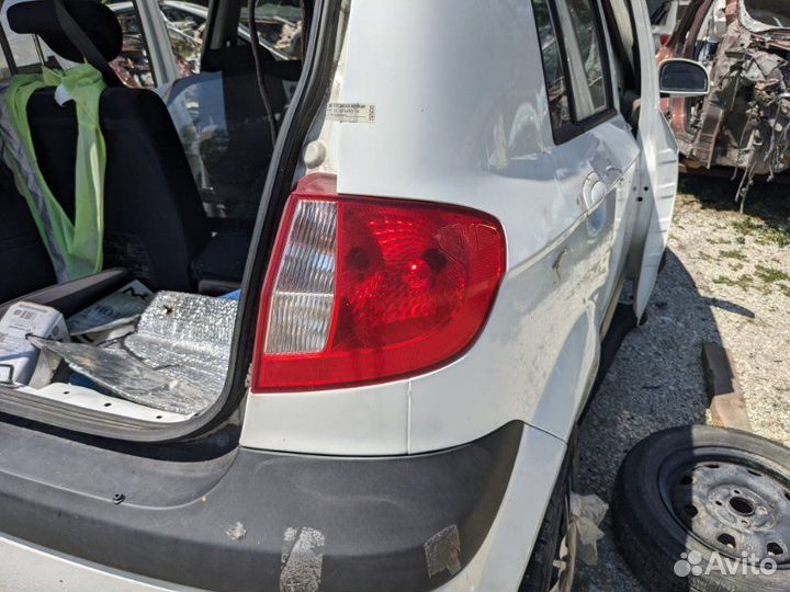 Крыло четверть заднее правое Hyundai Getz 1.4