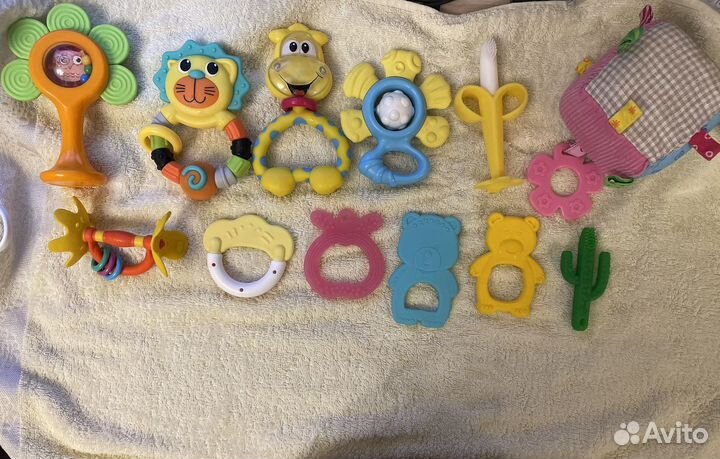 Контейнер д/соски,грызунки,бутылочка д/кормления