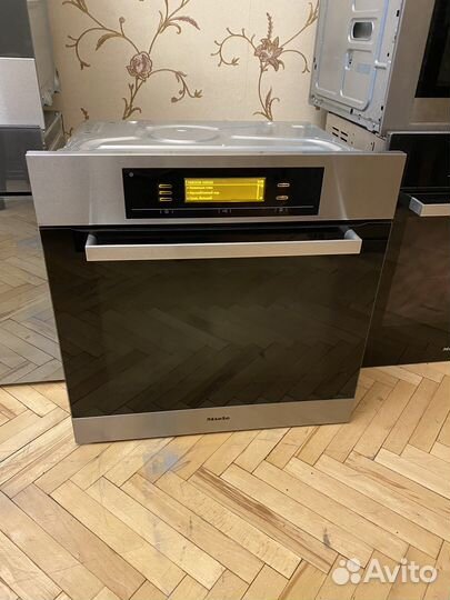 Духовой шкаф Miele