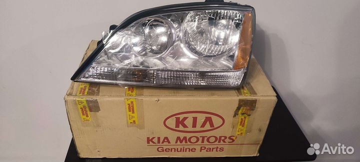 Фара левая kia sorento 1 92101-3E040