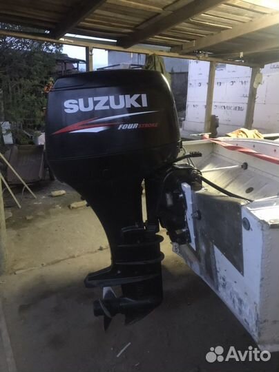 Лодочный мотор Сузуки DF 40