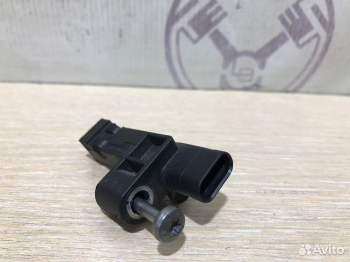 Датчик положения коленвала Citroen C4 B7 5FS EP6C