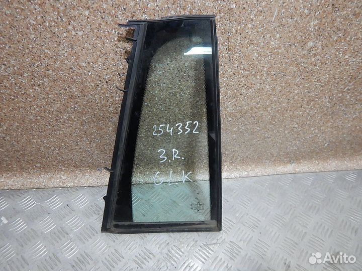 Стекло двери задней правой (форточка), Merсedes-Be