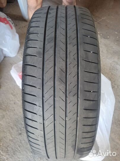 Bridgestone Alenza 001 235/55 R19