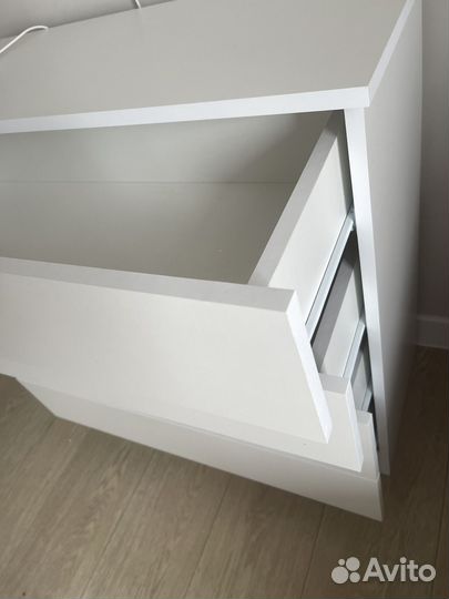 Комод белый