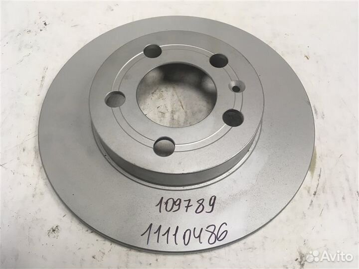 Диск тормозной задний Volkswagen Golf 4 1997-2005