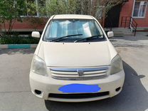 Toyota Raum 1.5 AT, 2003, 181 006 км, с пробегом, цена 695 000 руб.