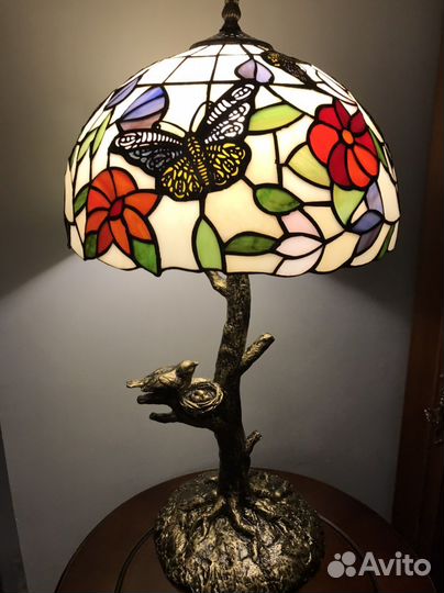 Лампа настольная в стиле Тиффани новая