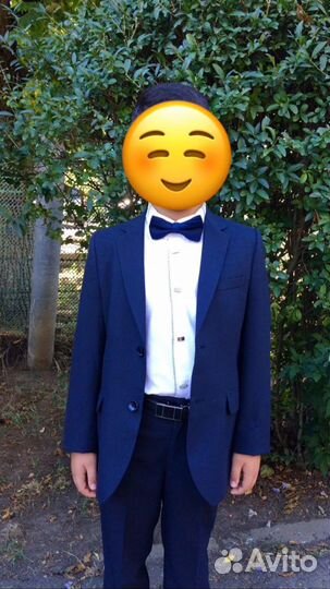 Костюм школьный
