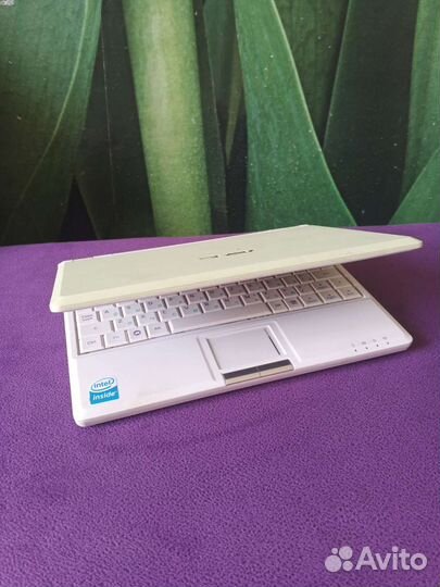 Ноутбук (нетбук) asus